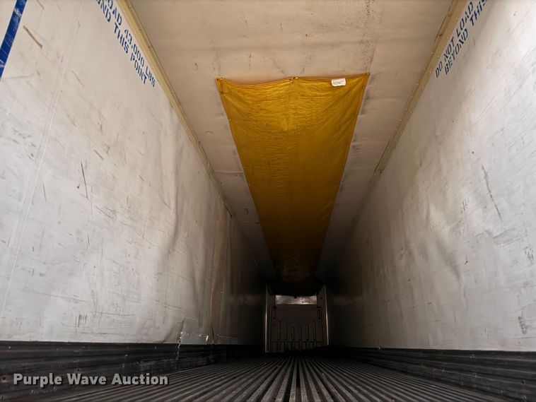 image for item EA7028 2013 Great Dane SUP-1114-31053 refrigerated van trailer