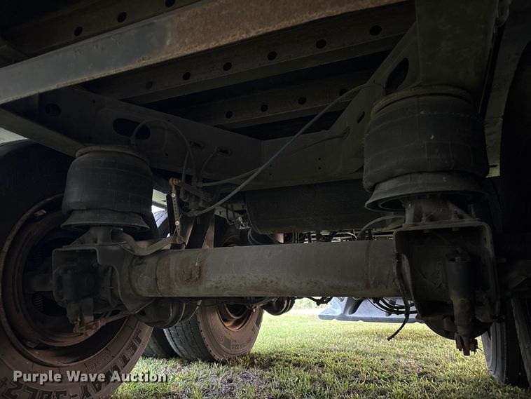 image for item EA7028 2013 Great Dane SUP-1114-31053 refrigerated van trailer