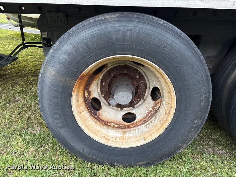 image for item EA7028 2013 Great Dane SUP-1114-31053 refrigerated van trailer