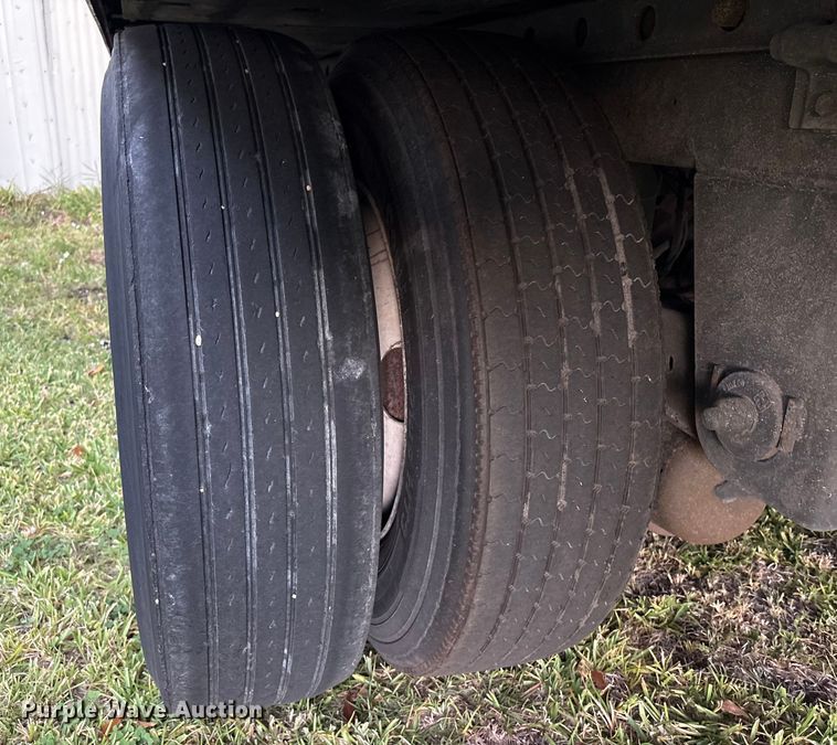 image for item EA7028 2013 Great Dane SUP-1114-31053 refrigerated van trailer