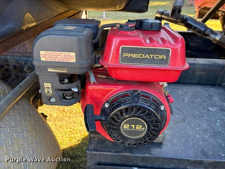 image for item EA7041 1996 Volvo tank truck