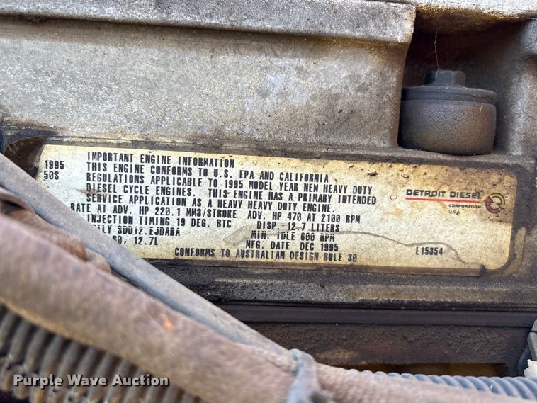 image for item EA7041 1996 Volvo tank truck