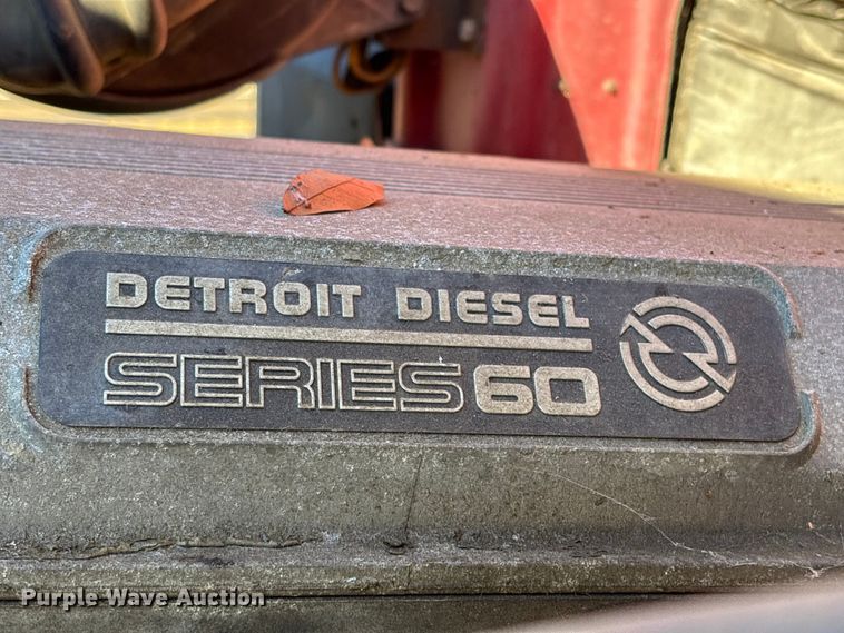 image for item EA7041 1996 Volvo tank truck