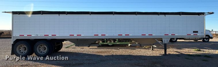 image for item EA7701 2016 Timpte Super Hopper grain trailer
