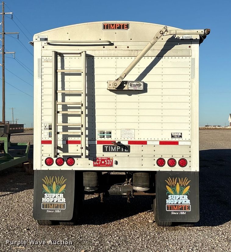 image for item EA7701 2016 Timpte Super Hopper grain trailer