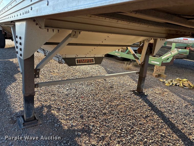 image for item EA7701 2016 Timpte Super Hopper grain trailer