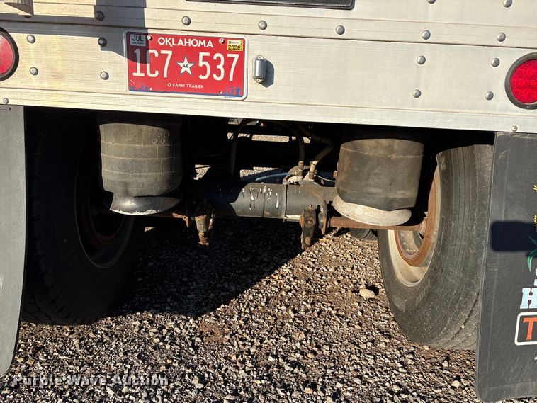 image for item EA7701 2016 Timpte Super Hopper grain trailer