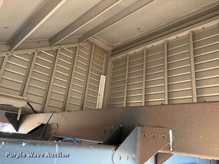 image for item EA7701 2016 Timpte Super Hopper grain trailer