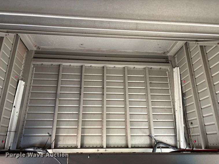 image for item EA7701 2016 Timpte Super Hopper grain trailer