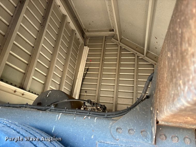 image for item EA7701 2016 Timpte Super Hopper grain trailer