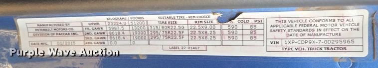 image for item EB1149 2016 Peterbilt 567 semi truck