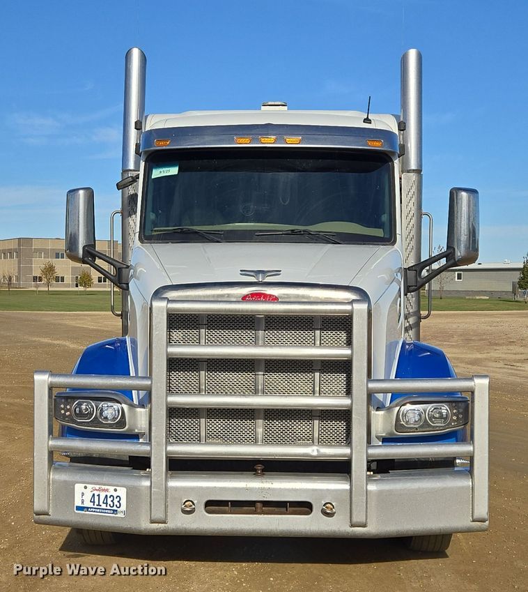 CAMIóN CAMAROTE 2016 PETERBILT