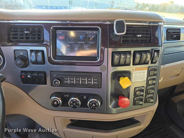 image for item EB1150 2016 Peterbilt 567 semi truck