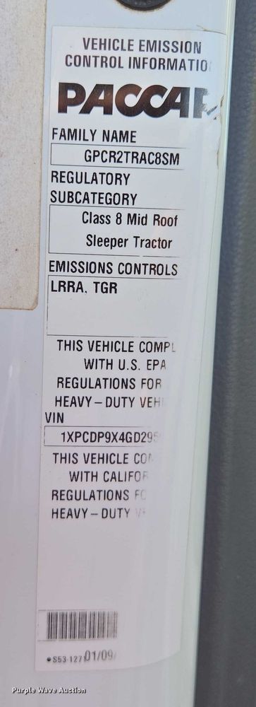 image for item EB1150 2016 Peterbilt 567 semi truck