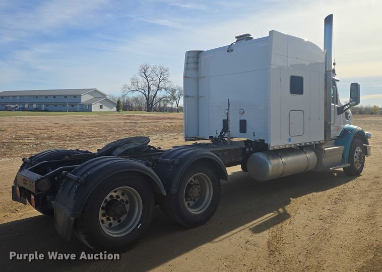 CAMIóN CAMAROTE 2016 PETERBILT