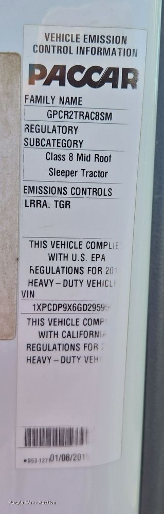 image for item EB1151 2016 Peterbilt 567 semi truck