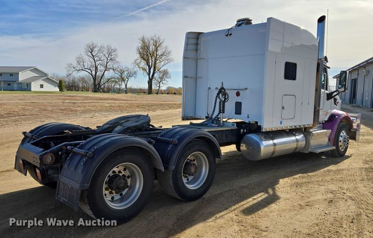 CAMIóN CAMAROTE 2016 PETERBILT