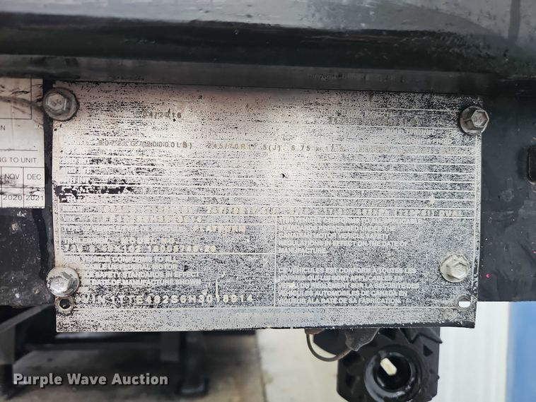 image for item EB8419 2017 Transcraft drop deck equipment trailer