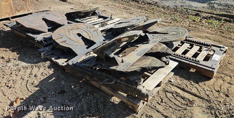 image for item EB8430 (7) king pin hitches