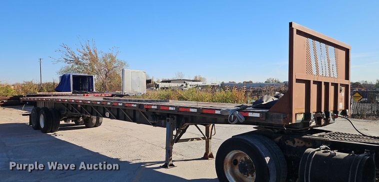 image for item EB8453 2013 Dorsey extendable flatbed trailer