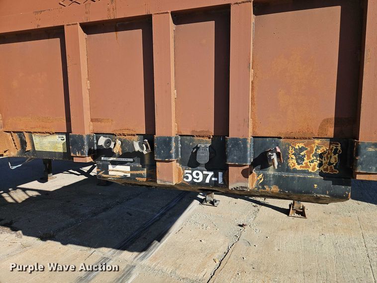 image for item EB8453 2013 Dorsey extendable flatbed trailer