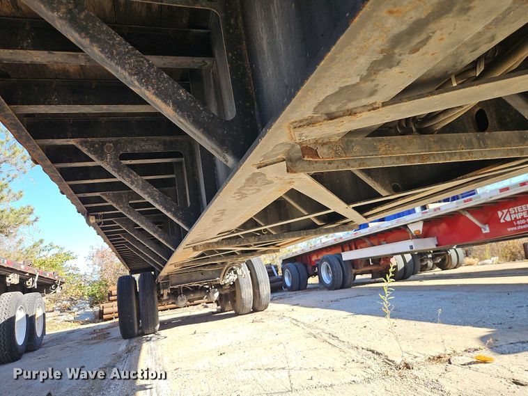 image for item EB8453 2013 Dorsey extendable flatbed trailer