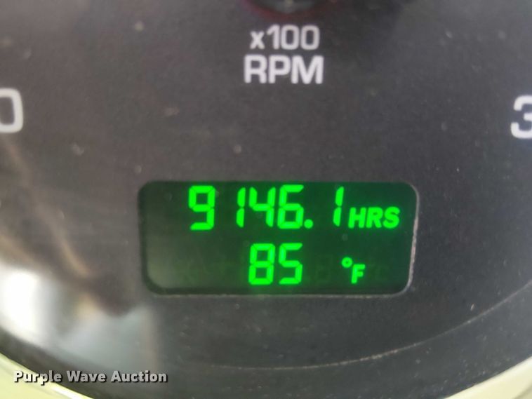 image for item EC1236 2018 Kenworth T8 Series semi truck