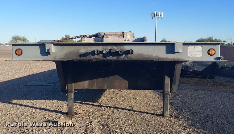 image for item EC1274 2006 Trail-Eze drop deck equipment trailer