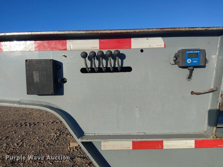 image for item EC1274 2006 Trail-Eze drop deck equipment trailer