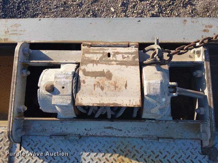 image for item EC1274 2006 Trail-Eze drop deck equipment trailer