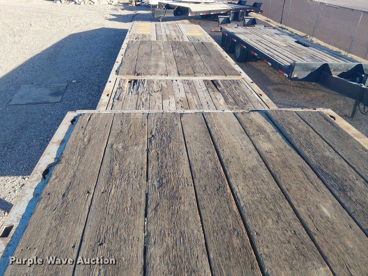 image for item EC1274 2006 Trail-Eze drop deck equipment trailer