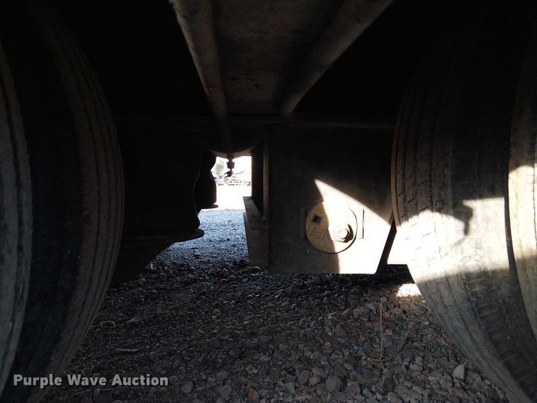 image for item EC1274 2006 Trail-Eze drop deck equipment trailer