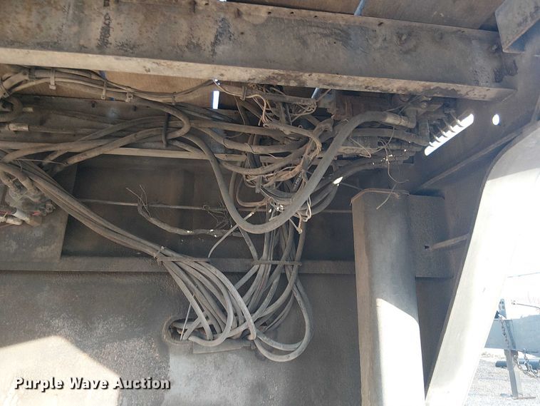 image for item EC1274 2006 Trail-Eze drop deck equipment trailer