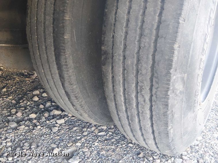 image for item EC1274 2006 Trail-Eze drop deck equipment trailer