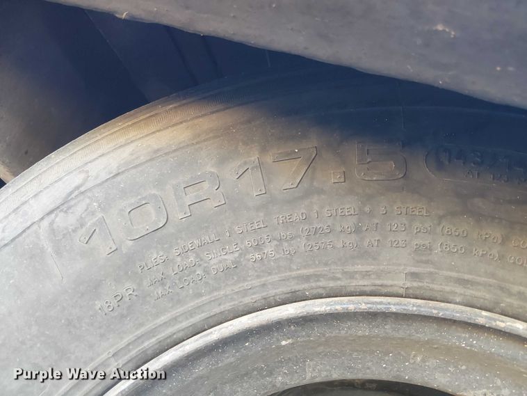 image for item EC1274 2006 Trail-Eze drop deck equipment trailer