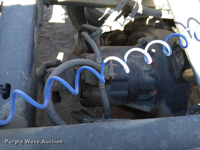 image for item EC1308 2004 Kenworth W900 semi truck