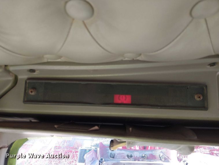 image for item EC1308 2004 Kenworth W900 semi truck