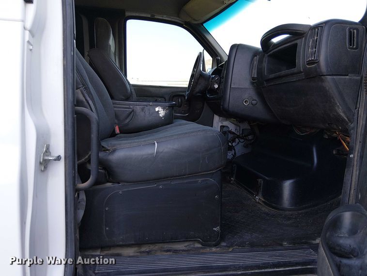 image for item EC1319 2008 Chevrolet C4500 utility / service truck