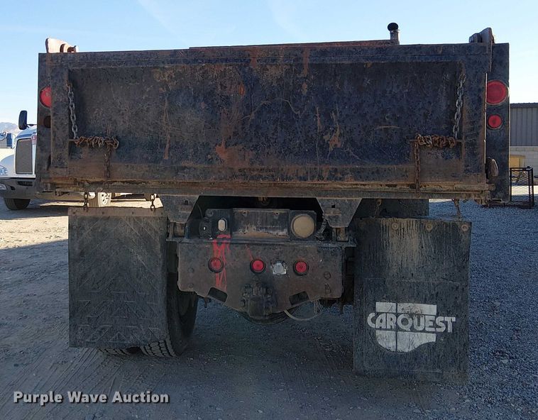 image for item EC1320 1985 International 1954 dump truck