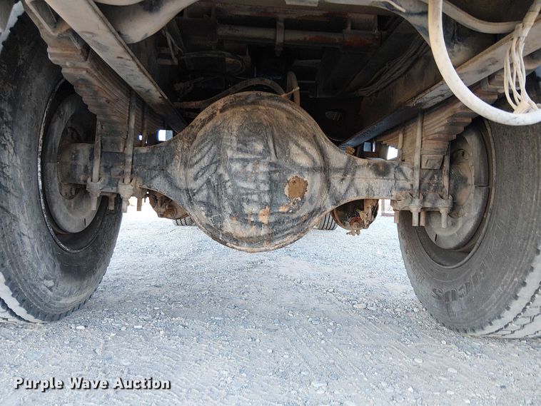 image for item EC1320 1985 International 1954 dump truck