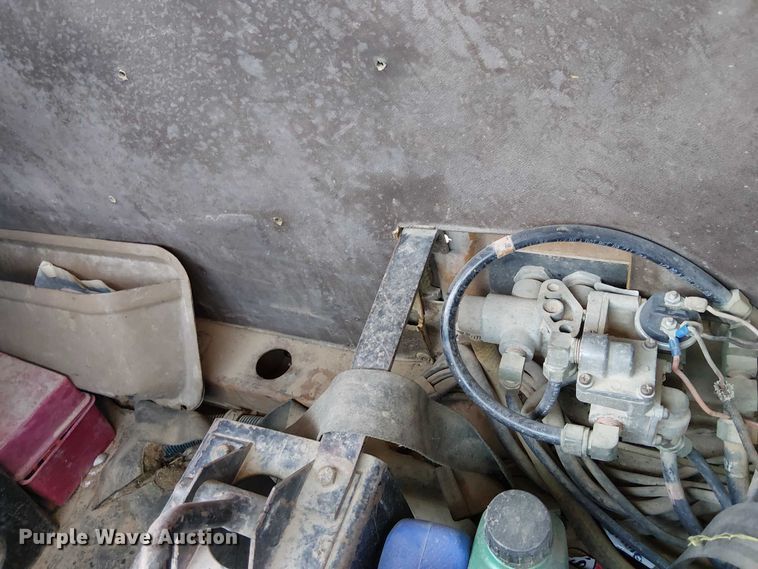 image for item EC1320 1985 International 1954 dump truck