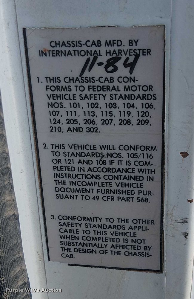 image for item EC1320 1985 International 1954 dump truck