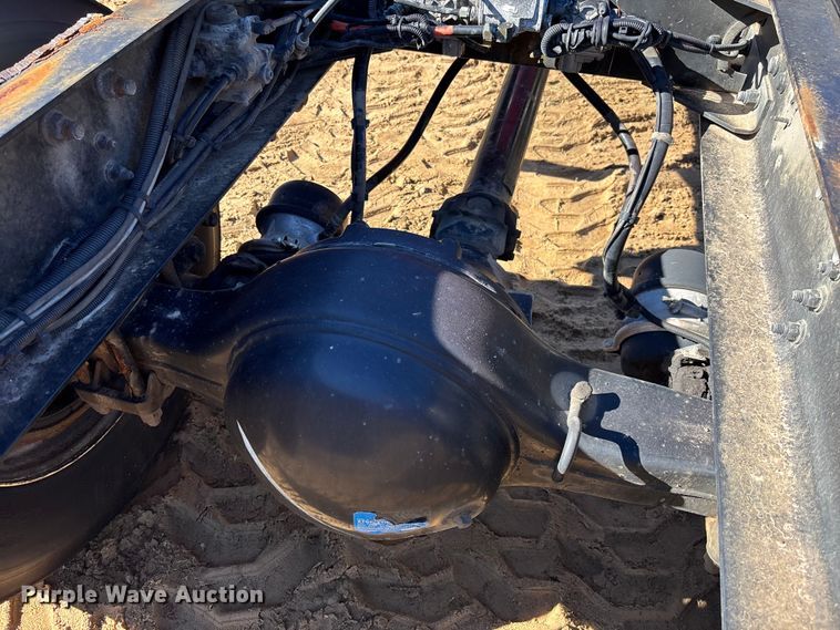 image for item EC3900 2015 Kenworth T370 truck cab and chassis