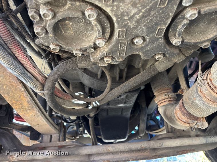 image for item EC3900 2015 Kenworth T370 truck cab and chassis