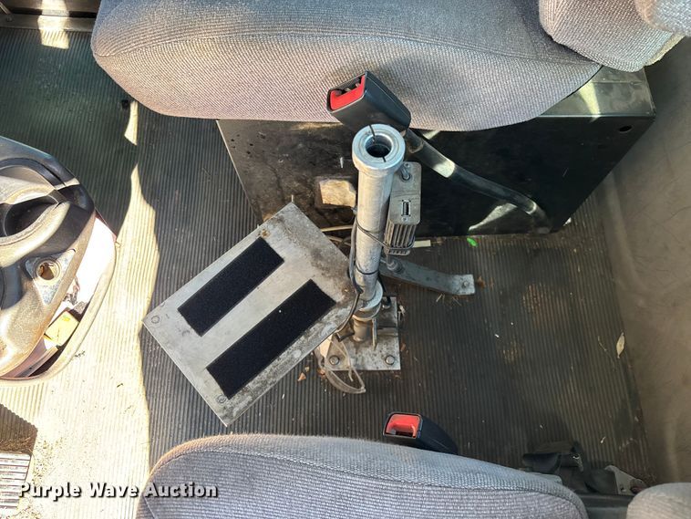 image for item EC3900 2015 Kenworth T370 truck cab and chassis