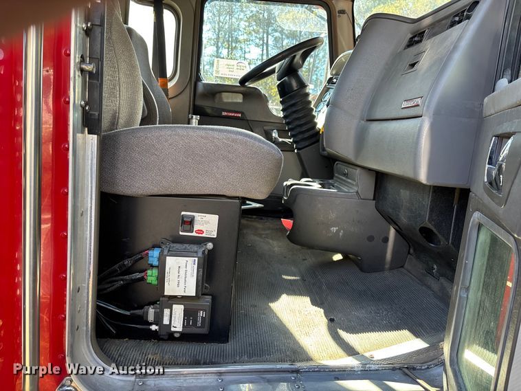 image for item EC3900 2015 Kenworth T370 truck cab and chassis