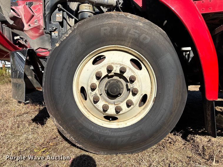 image for item EC3900 2015 Kenworth T370 truck cab and chassis