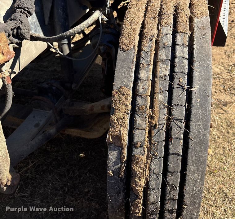 image for item EC3900 2015 Kenworth T370 truck cab and chassis