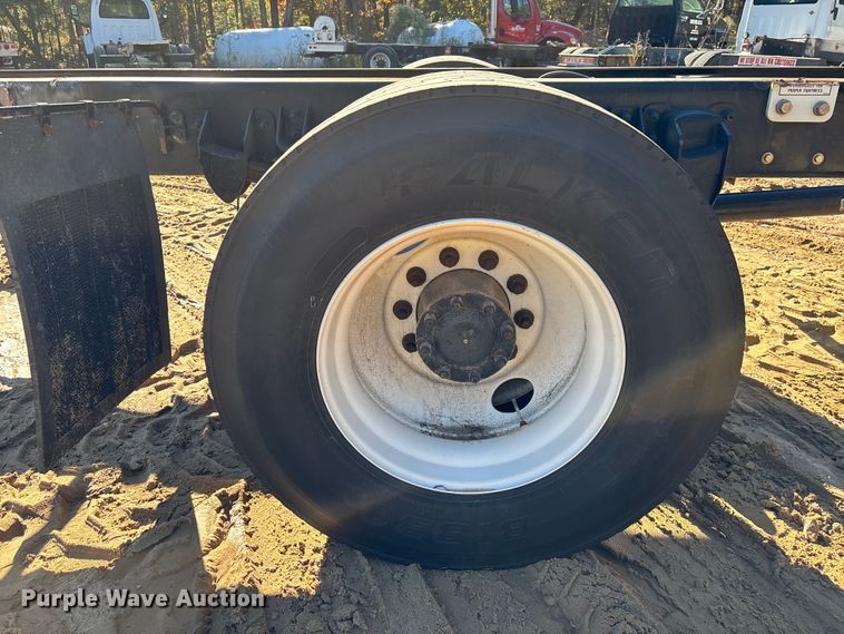 image for item EC3900 2015 Kenworth T370 truck cab and chassis