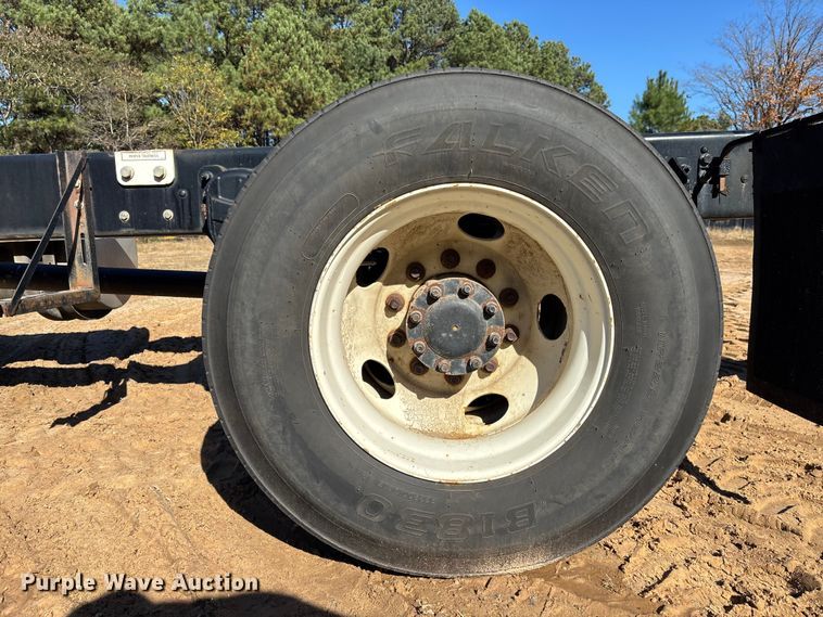 image for item EC3900 2015 Kenworth T370 truck cab and chassis